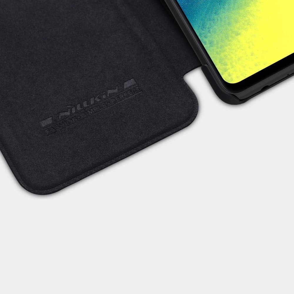 Etui Nillkin Qin Samsung Galaxy A72 LTE hnědá - 12