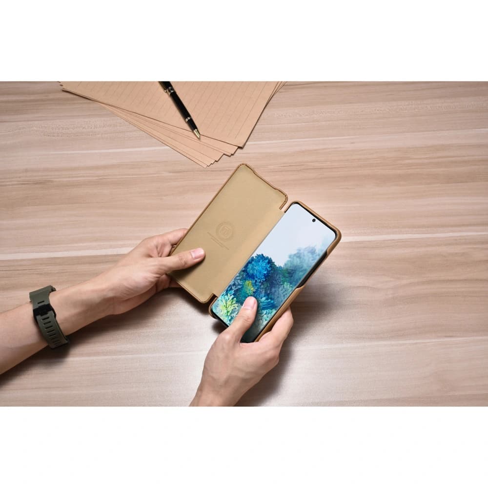 Etui iCarer Görbe Szélű Vintage Folio Samsung Galaxy S20 Ultra khaki - 13