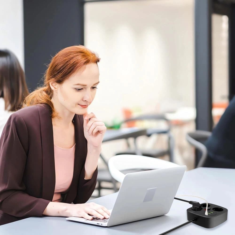 Tech-Protect PCS3X4 Steckdosenleiste 2xUSB-A, 2xUSB-C, 3xAC-Steckdosen 200cm Schwarz - 7