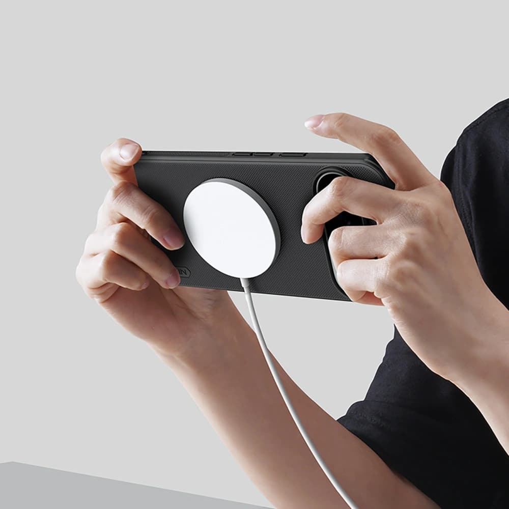 Nillkin Super Frosted Shield Pro Magnetic Google Pixel 10 Pro XL black - 8