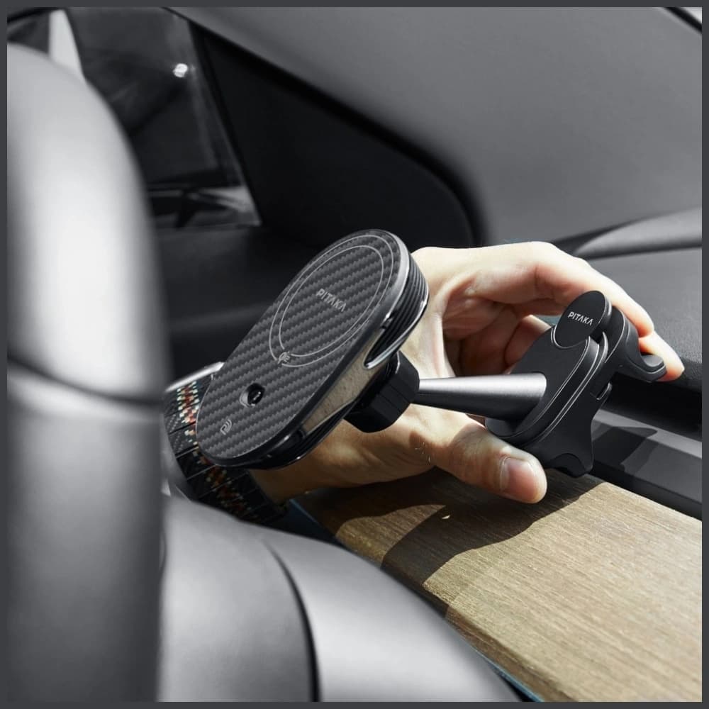 PITAKA MagEZ Pro 2 Qi2 Tesla Halterung mit drahtlosem Ladegerät MagSafe für Tesla Model 3/Y schwarz grau - 6